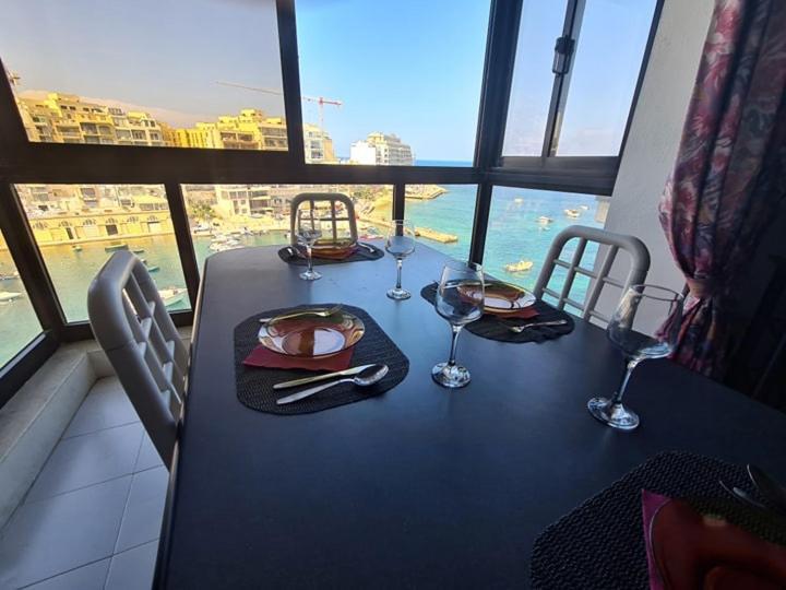 Spinola Bay Sea Front Apt 6 St. Julian's Exterior foto