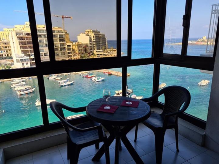 Spinola Bay Sea Front Apt 6 St. Julian's Exterior foto
